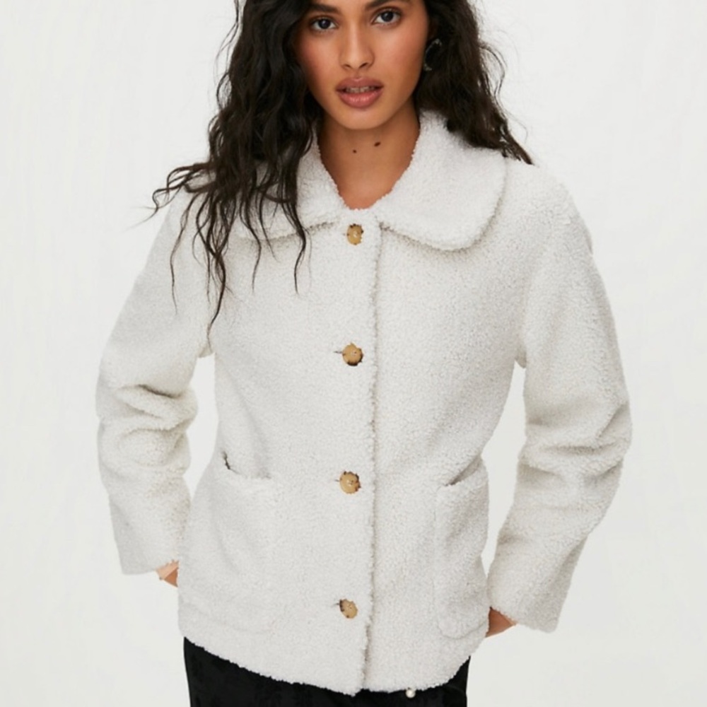 Aritzia Cream Sherpa Jacket